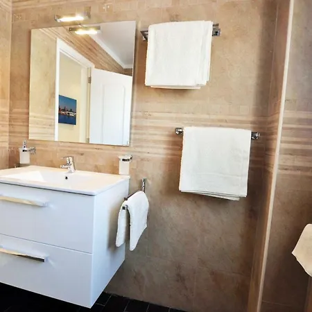 Lejlighed Townhouse On The 1st Line By Altamarhomes Costa Adeje (Tenerife)