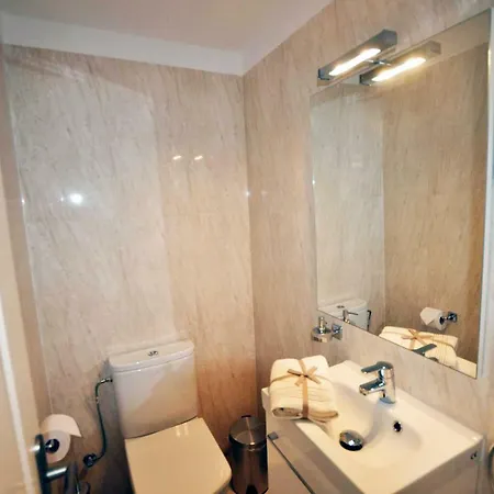 Townhouse On The 1st Line By Altamarhomes 公寓 阿德耶