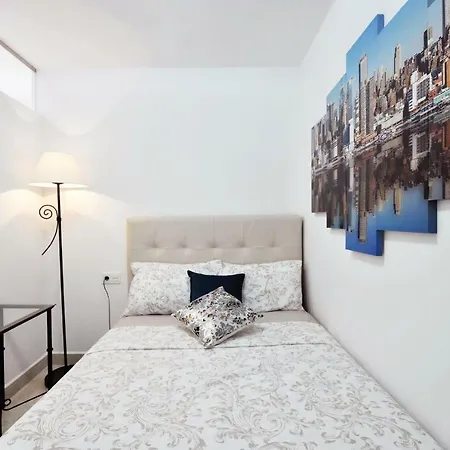 Townhouse On The 1st Line By Altamarhomes