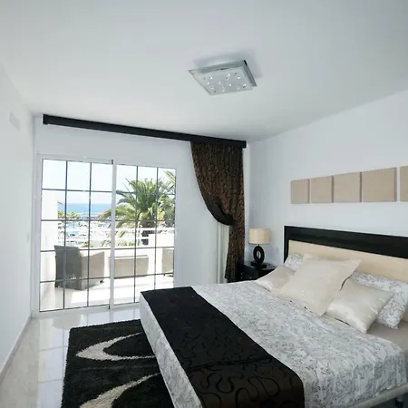 Townhouse On The 1st Line By Altamarhomes Apartment