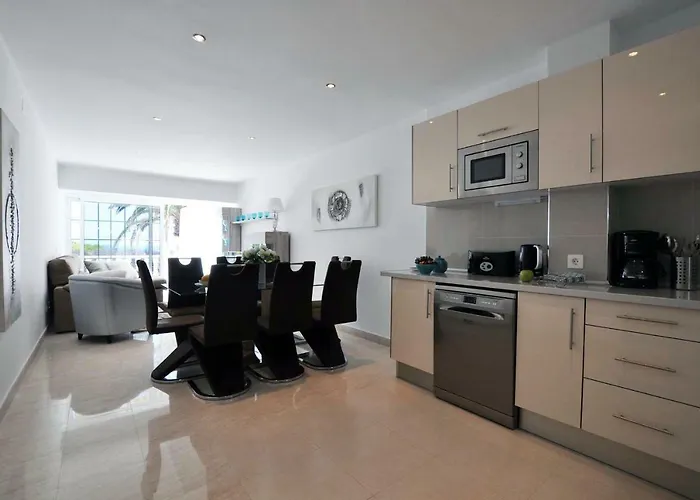 Townhouse On The 1st Line By Altamarhomes Apartamento *