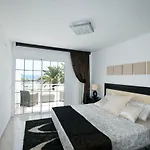 Townhouse On The 1st Line By Altamarhomes Apartmán