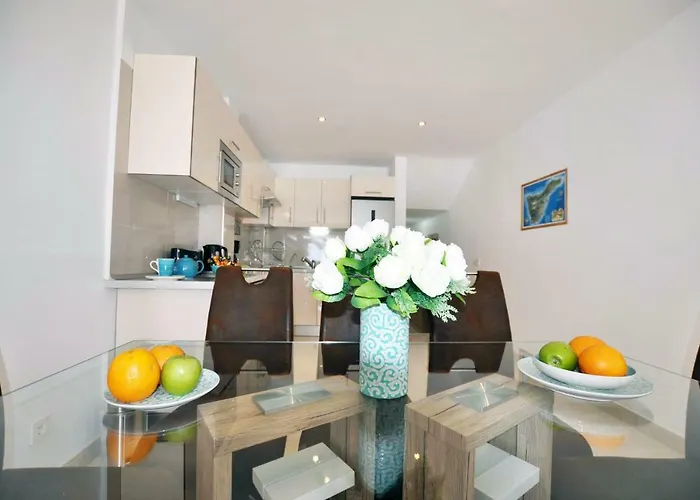 Townhouse On The 1st Line By Altamarhomes Daire