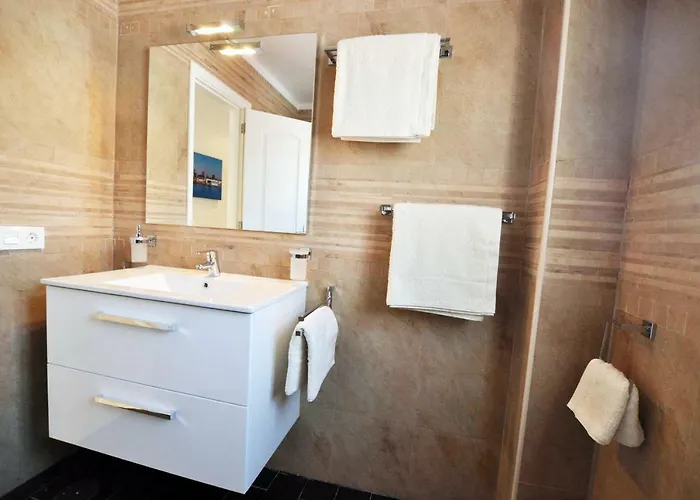 Daire Townhouse On The 1st Line By Altamarhomes Costa Adeje