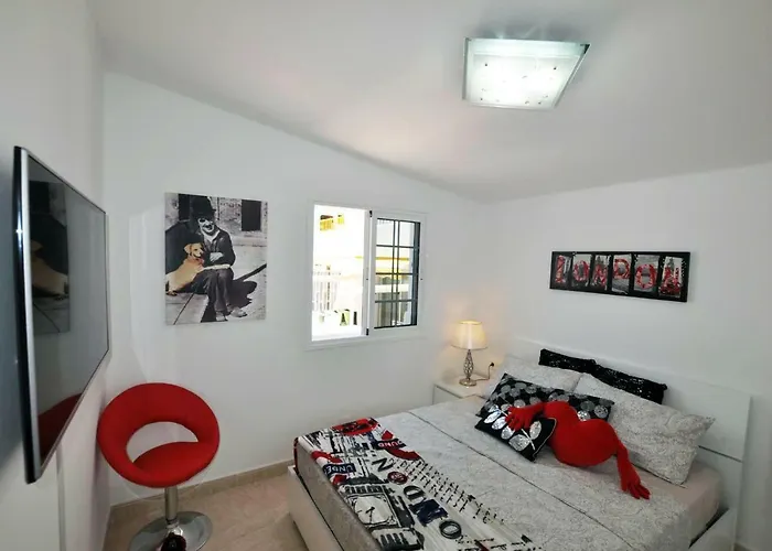 Townhouse On The 1st Line By Altamarhomes Costa Adeje