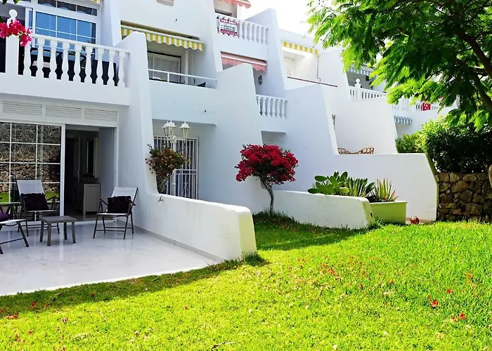 شقة Townhouse On The 1st Line By Altamarhomes *